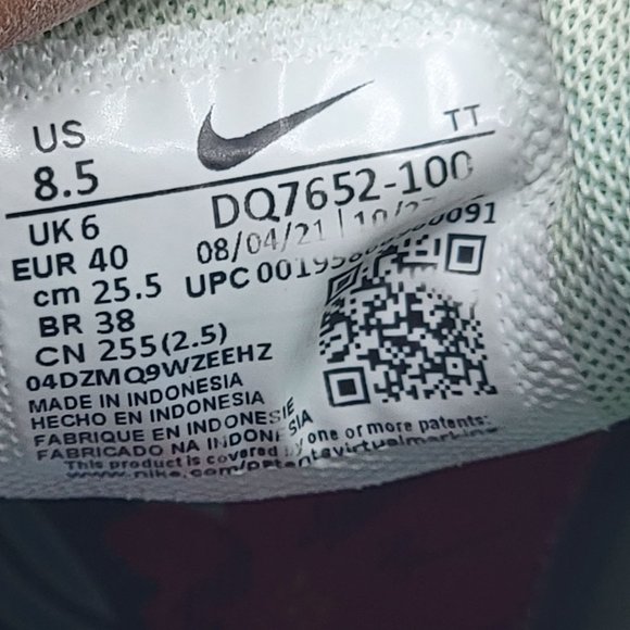 Nike Air Max 270 White Mint Foam Silver Womens Size 8.5 Athletic Shoes DQ7652100 - Picture 9 of 13